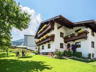 Apartment Chalet in Fügen nahe Spieljochbahn - Outdoor photo 6