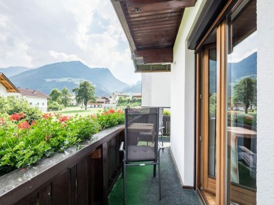 Apartment Chalet in Fügen nahe Spieljochbahn - Outdoor photo 7