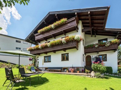Apartment Chalet in Fügen nahe Spieljochbahn - Outdoor photo 8