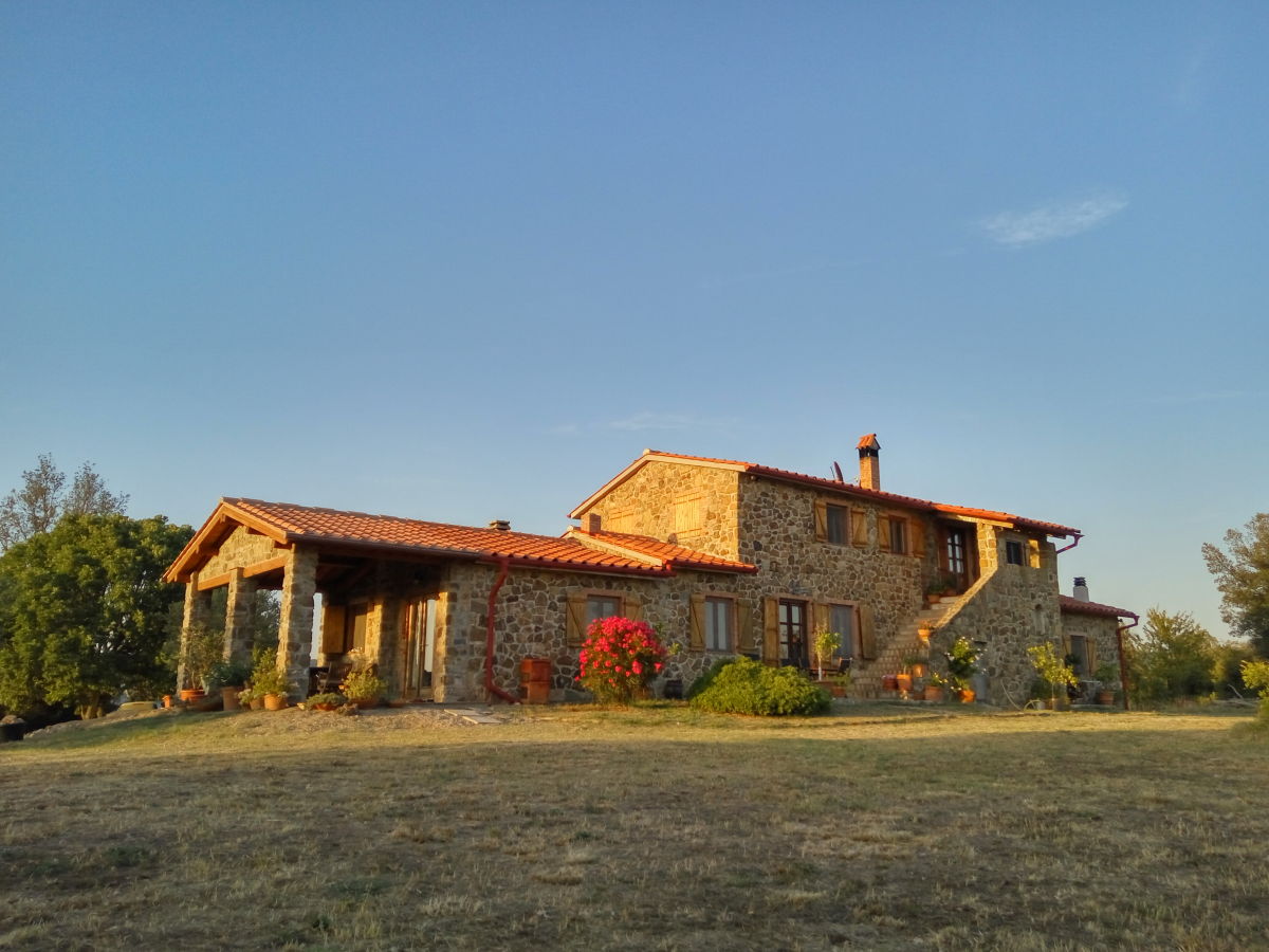 Holiday apartment In the detached country house Benefei