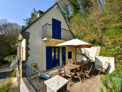 Holiday house Charming Brittany Hideaway in Yvias - Holiday house
