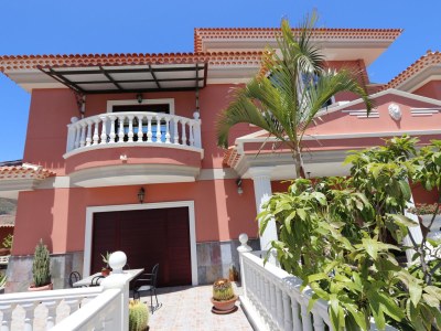 Villa Residencia Imperial in Los Cristianos - Villa