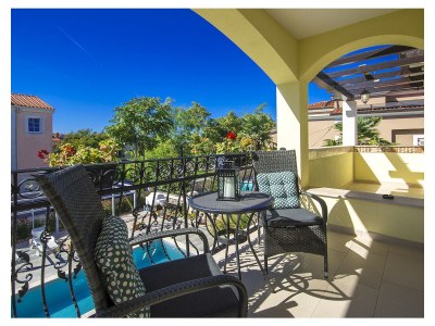 Holiday apartment Villa Luka Apartment Gray mit Pool in Funtana - Holiday apartment