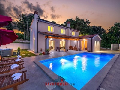 Villa Blaise in Manjadvorci - Villa