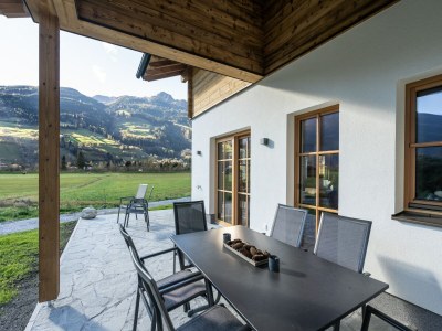 Chalet Chalet in Bad Hofgastein near Ski Lifts in Gastein - Chalet