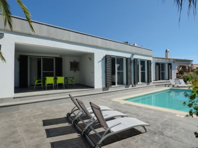Holiday house Paradies 41 in Empuriabrava - Holiday house