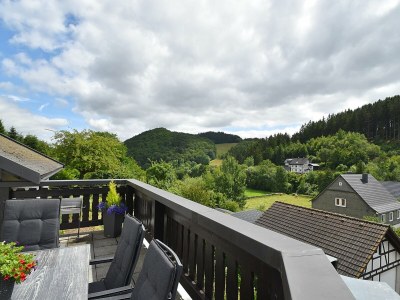 Holiday house Charmantes Ferienhaus in Deifeld - Outdoor photo 12