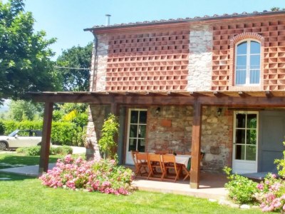 Holiday house Holiday house 1.5 km from the old town of Lucca - Outdoor photo 3