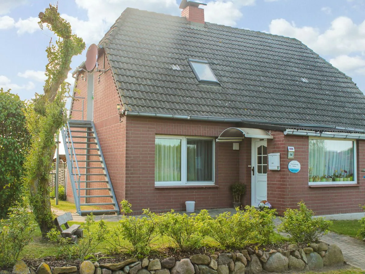 Apartment Moderne Ferienwohnung in Meeresnähe in Tarnewitz