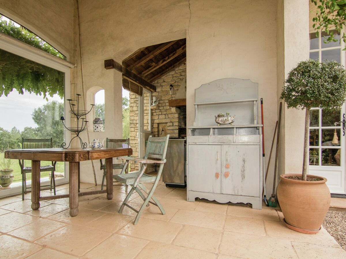 Villa Villa mit Pool in Corrèze - Outdoor photo 3