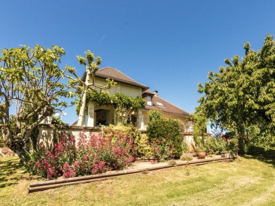 Villa Villa mit Pool in Corrèze - Outdoor photo 11