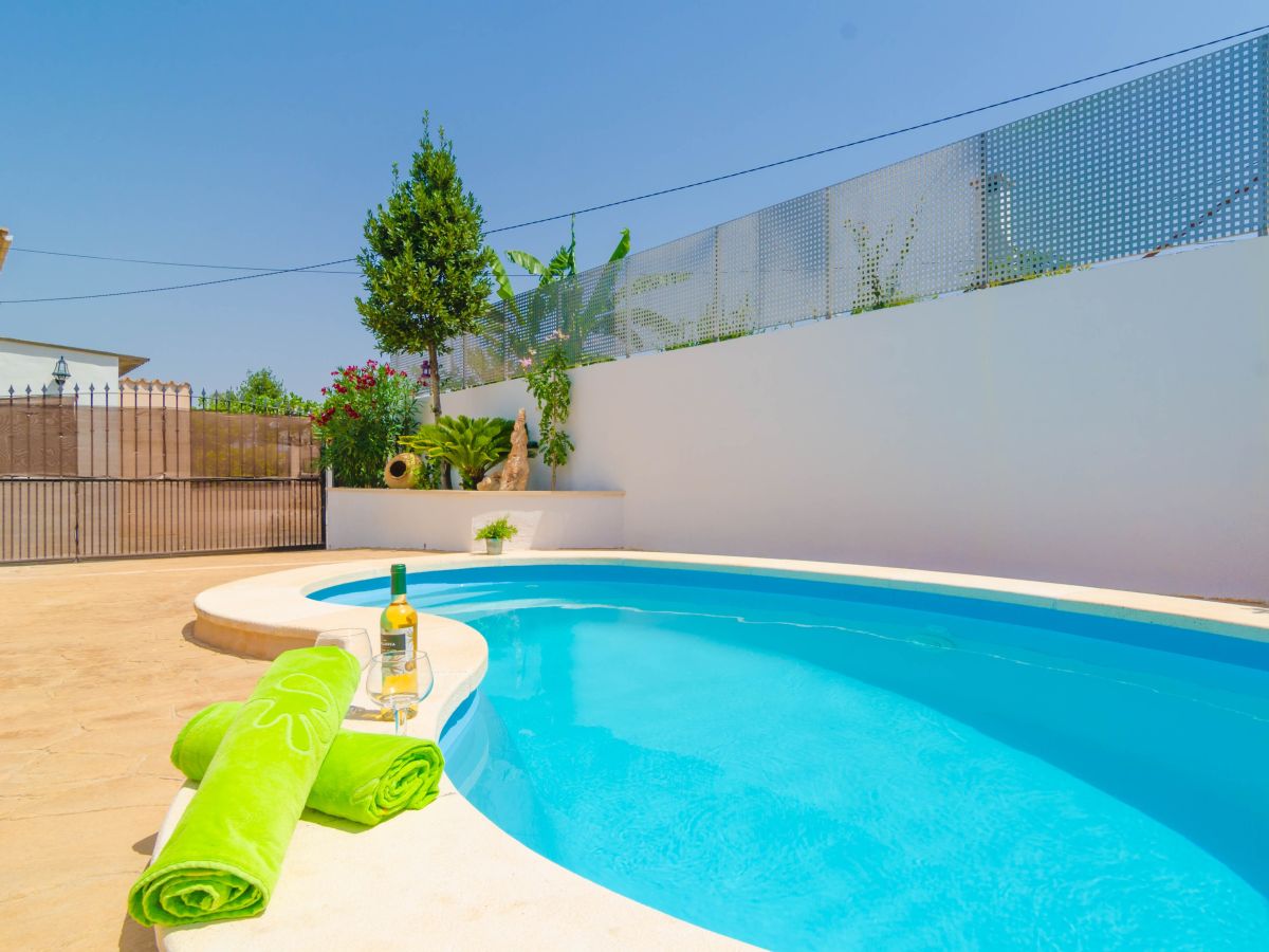 Villa Can Pistola