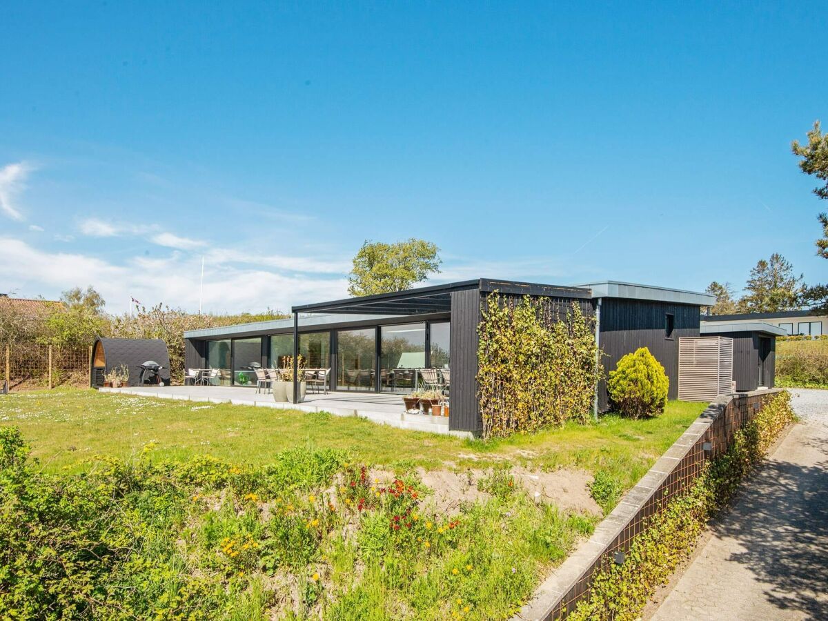 Holiday house 10 person holiday home in Ebeltoft