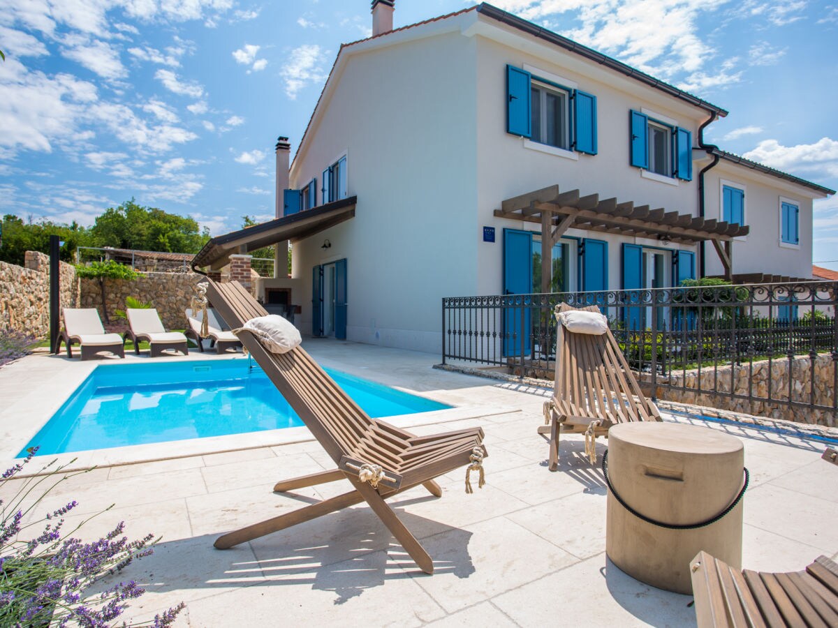 Villa Tana with pool,BBQ, SUP
