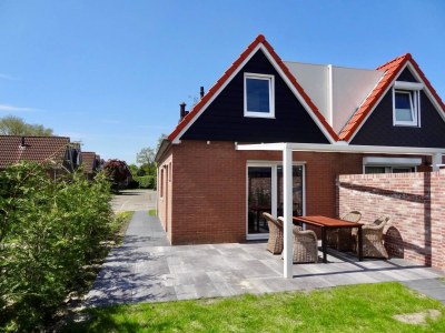 Holiday house Hoge Weide 38 in Oostkapelle - Holiday house