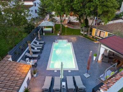 Holiday apartment Oliveto,beheizter Pool in Porec - Holiday apartment