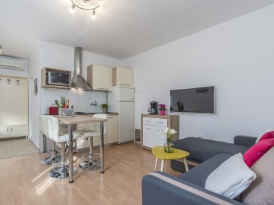 Holiday apartment Oliveto,beheizter Pool - Features photo 22