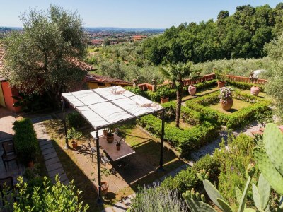 Holiday house Ferienhaus in Montecatini mit Sauna & See - Outdoor photo 9