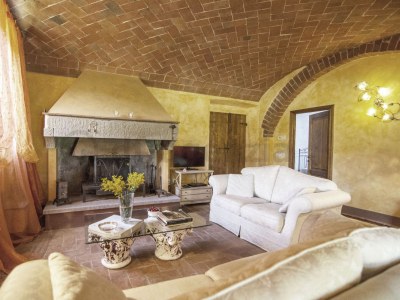 Villa Beautiful villa with private pool (exclusive use) - Features photo 13