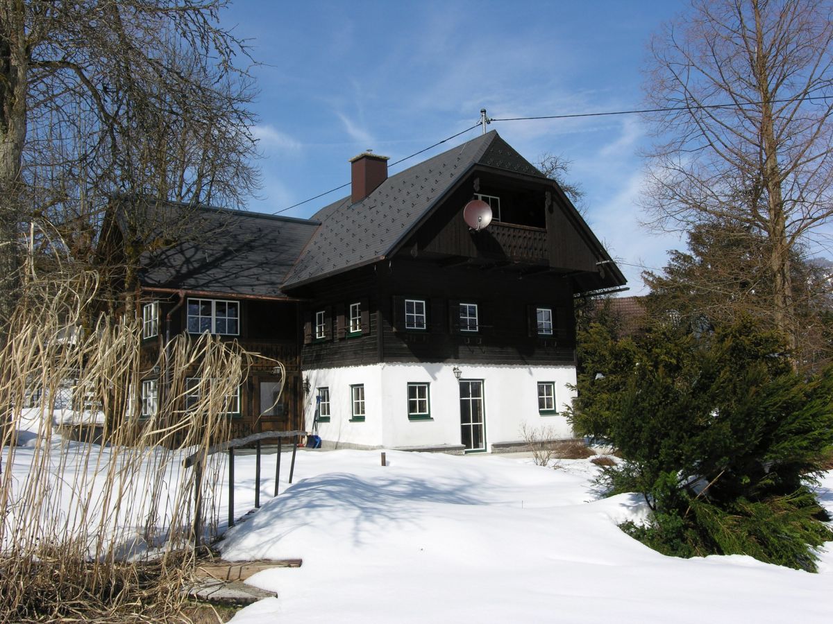 Holiday house Manor Eisenlehen - Outdoor photo 2
