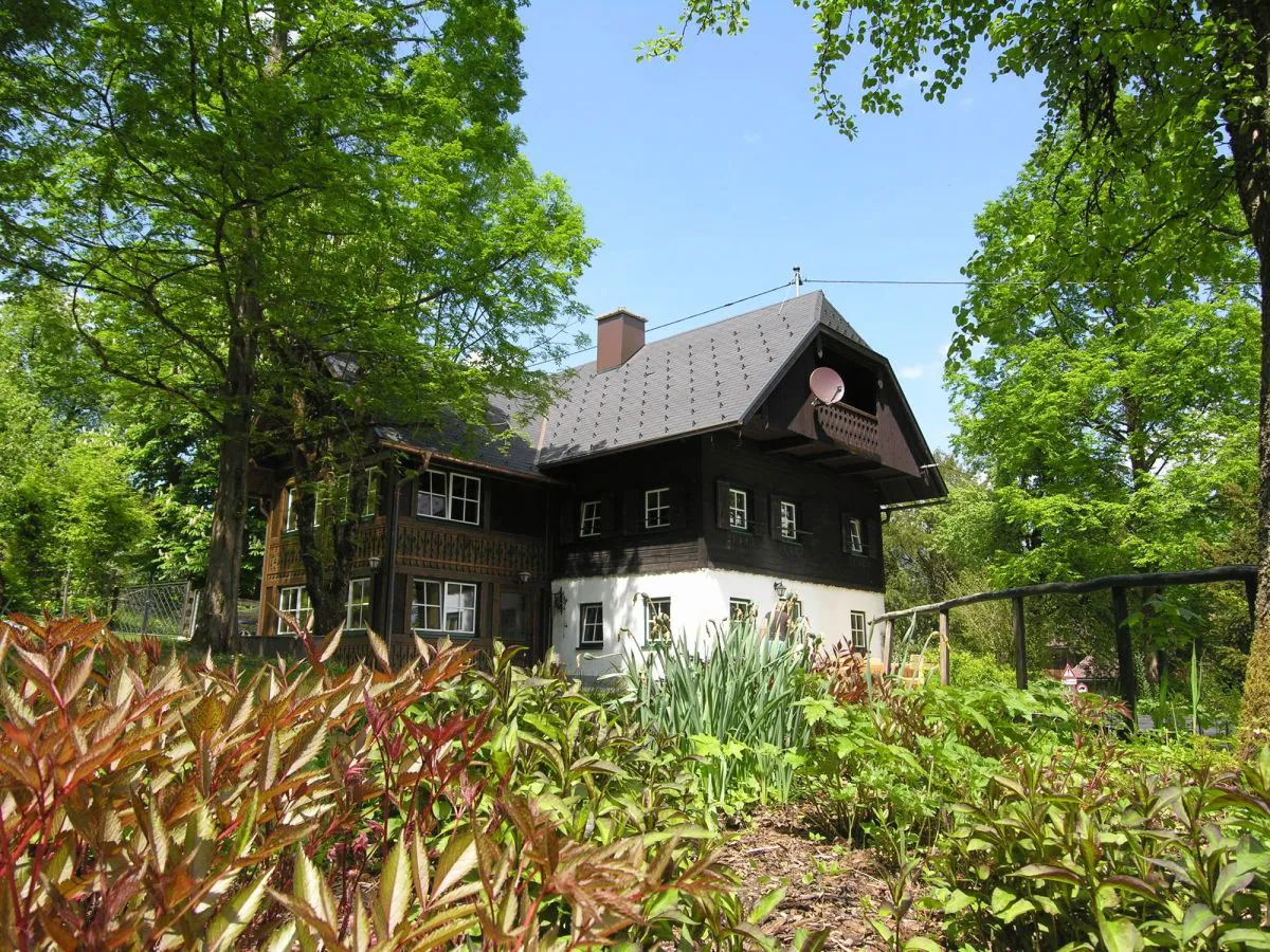 Holiday house Manor Eisenlehen - Outdoor photo 3