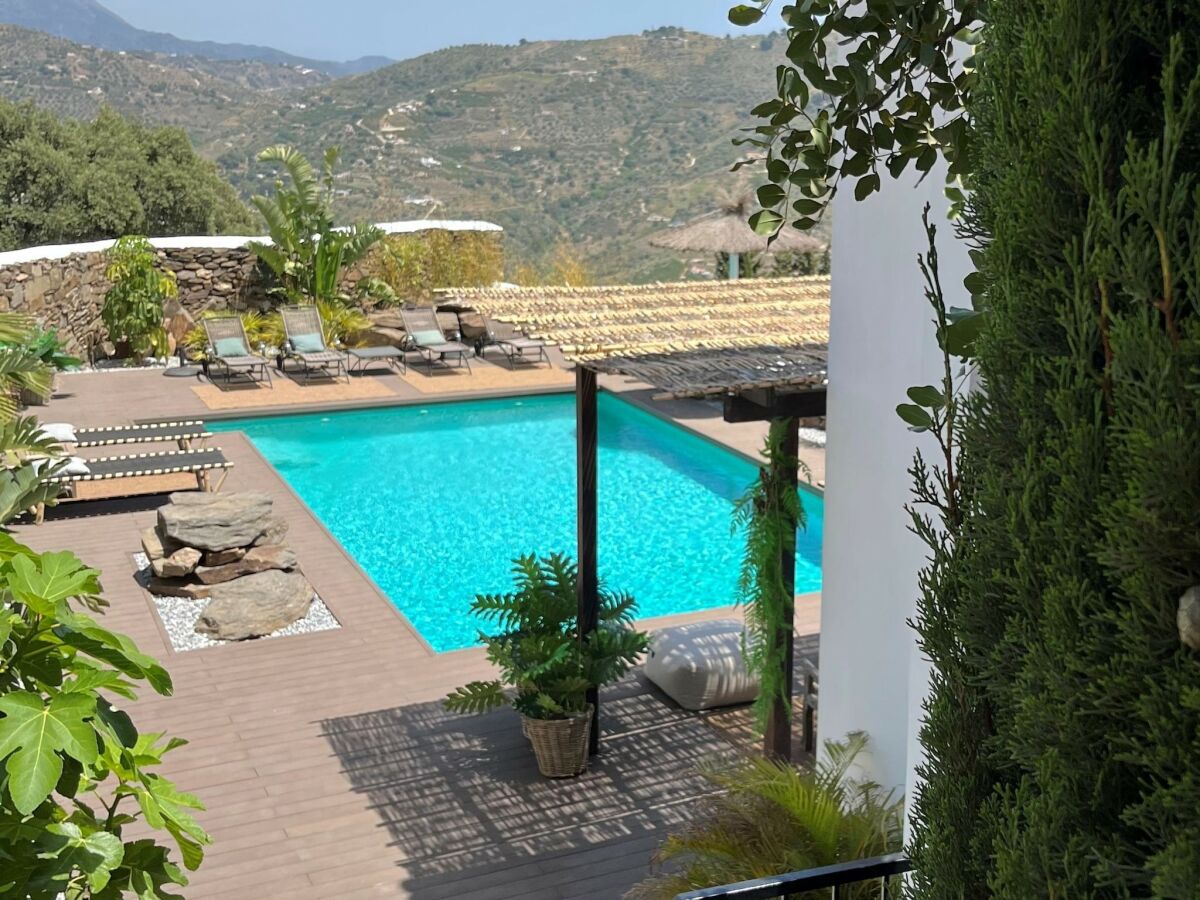 Villa Villa in der Nähe von Sayalonga am Meer - Outdoor photo 3