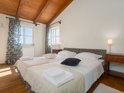Villa Santa Maria Domenica for up to 12 persons - Features photo 32