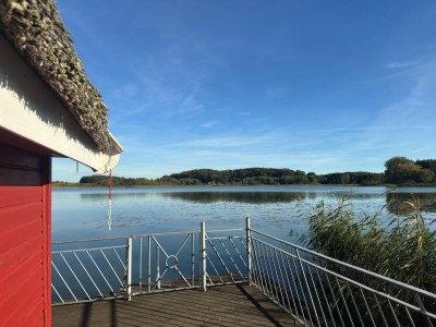 Holiday house Bootshaus direkt am See in Sternberg Lake Area - Holiday house