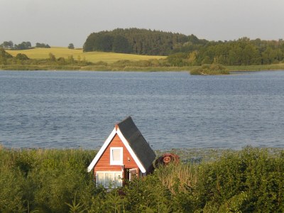 Holiday house Bootshaus direkt am See - Environment photo 23