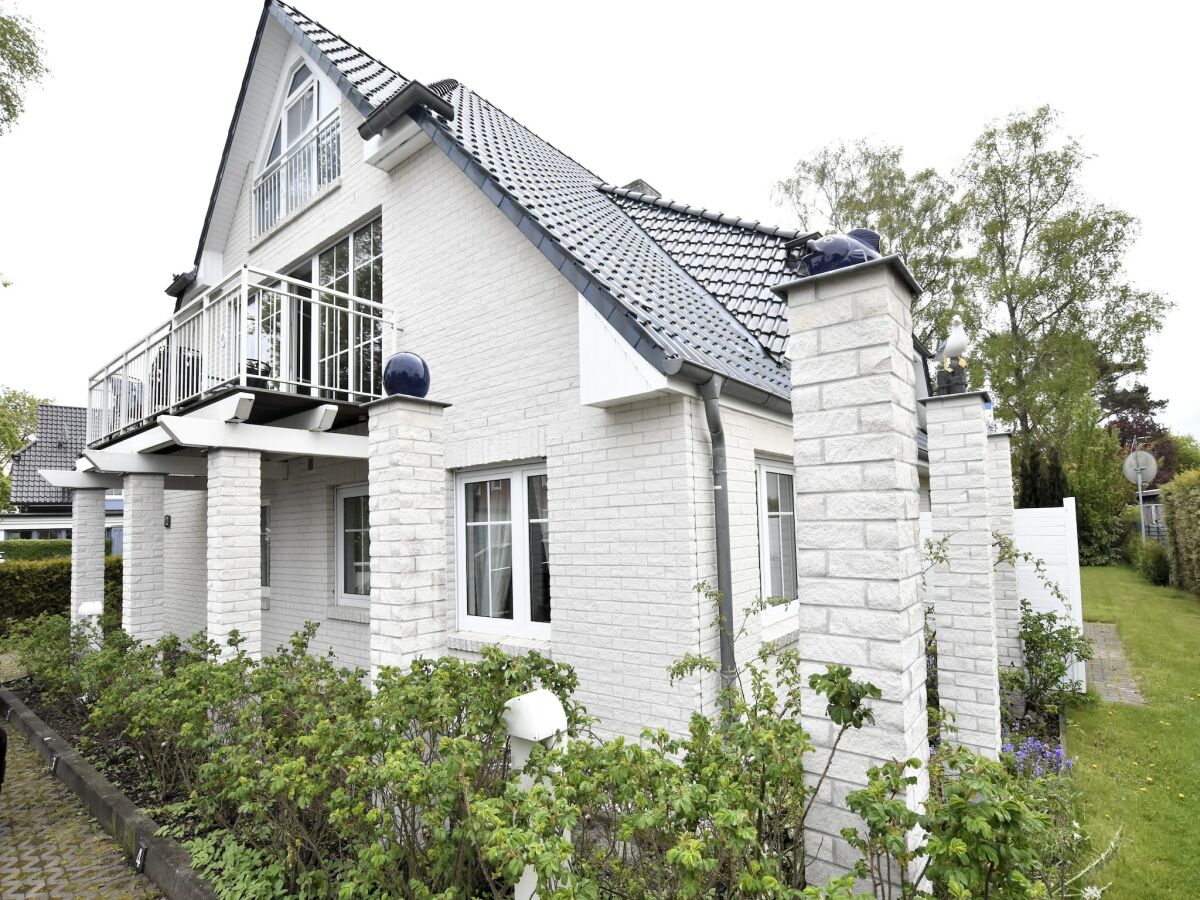 Apartment Geräumige Wohnung mit Garten in Zingst