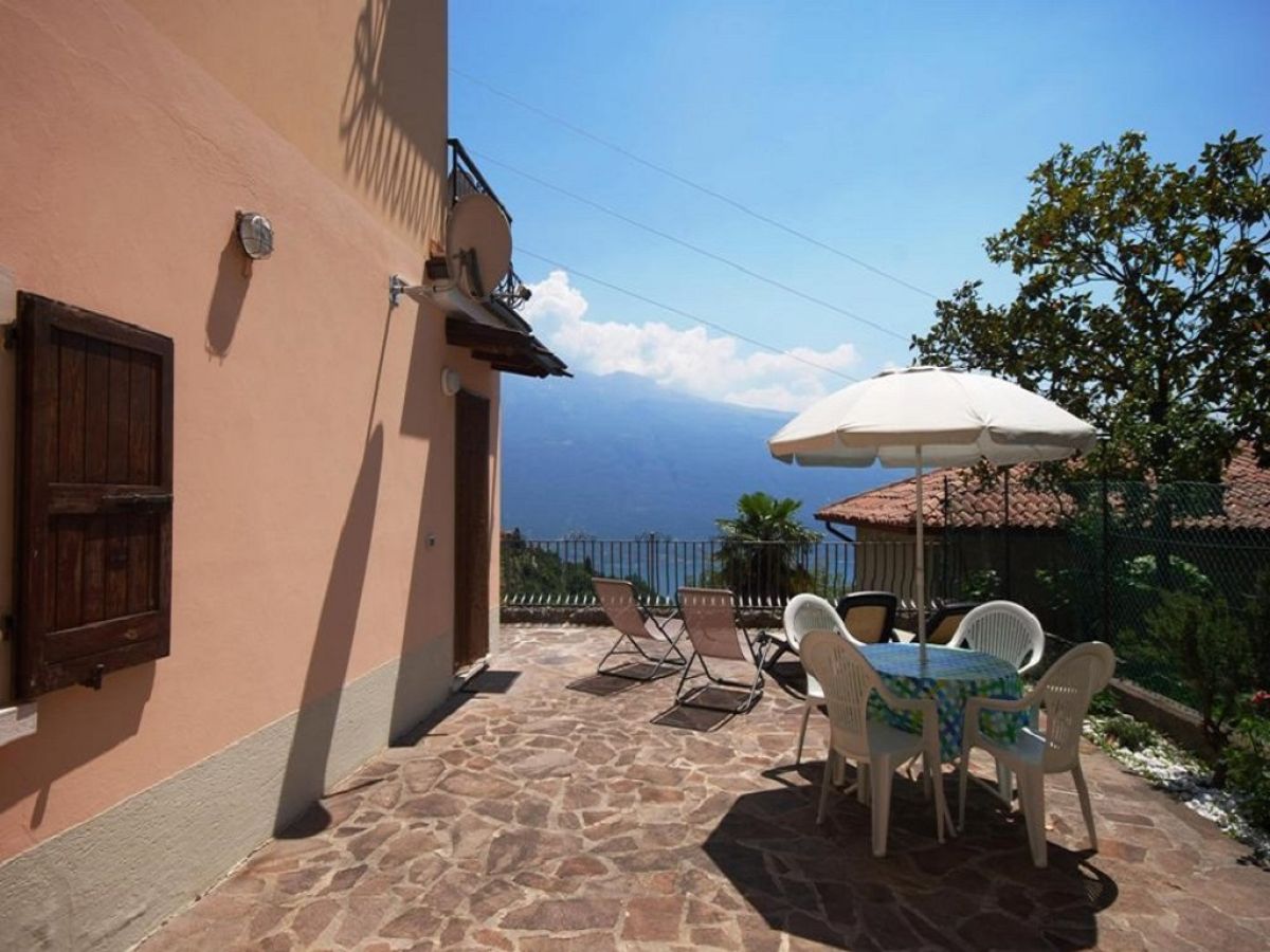Holiday apartment Armonia