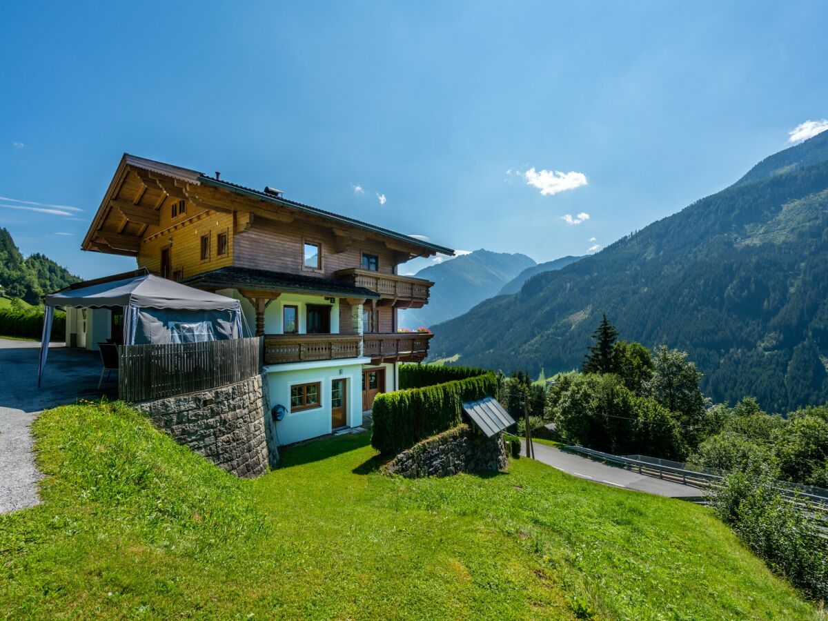 Apartment Chalet in Wald nahe Zillertal Skigebiet