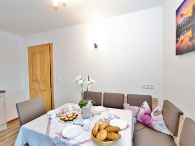 Apartment Chalet in Wald nahe Zillertal Skigebiet - Features photo 14