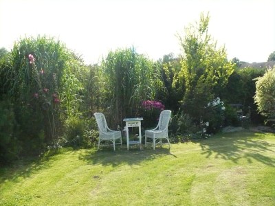 Apartment Gemütliche Ferienwohnung mit Garten in Walkendorf - Outdoor photo 2