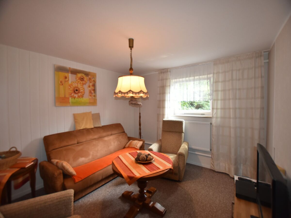 Apartment Wohnung in Alt Bukow mit Garten