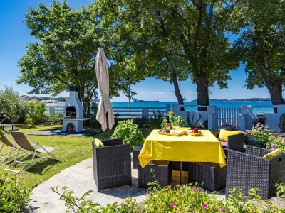 Holiday apartment N. 38, 10 m vom Meer in FAŽANA - Holiday apartment