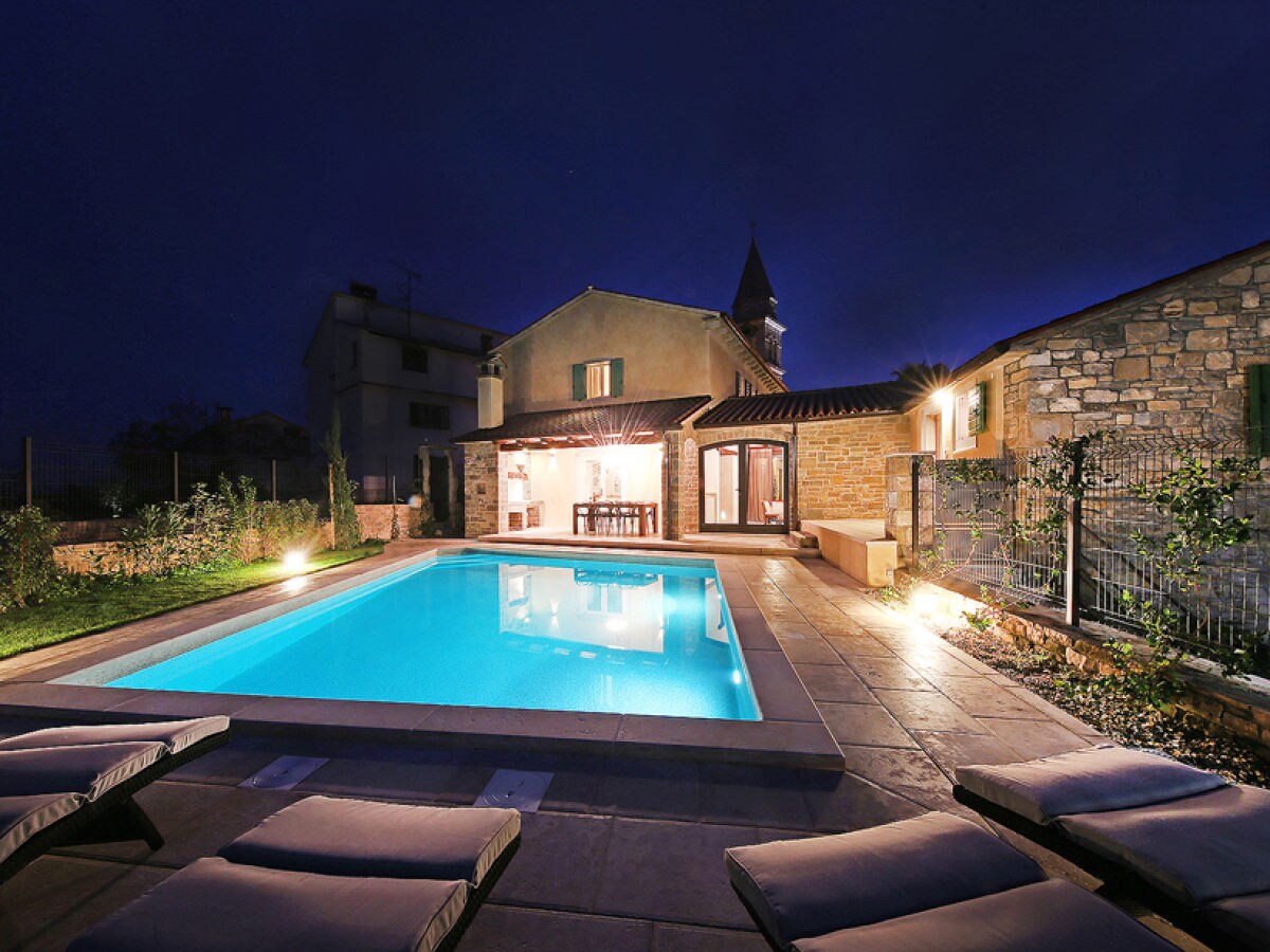 Villa Benvenuti with heated pool