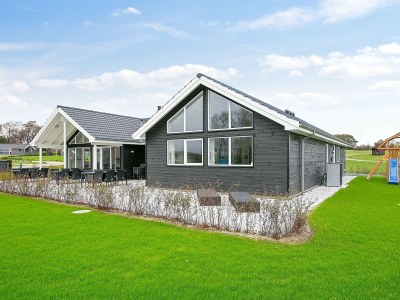 Holiday house 18 Personen Ferienhaus in Faaborg - Outdoor photo 2