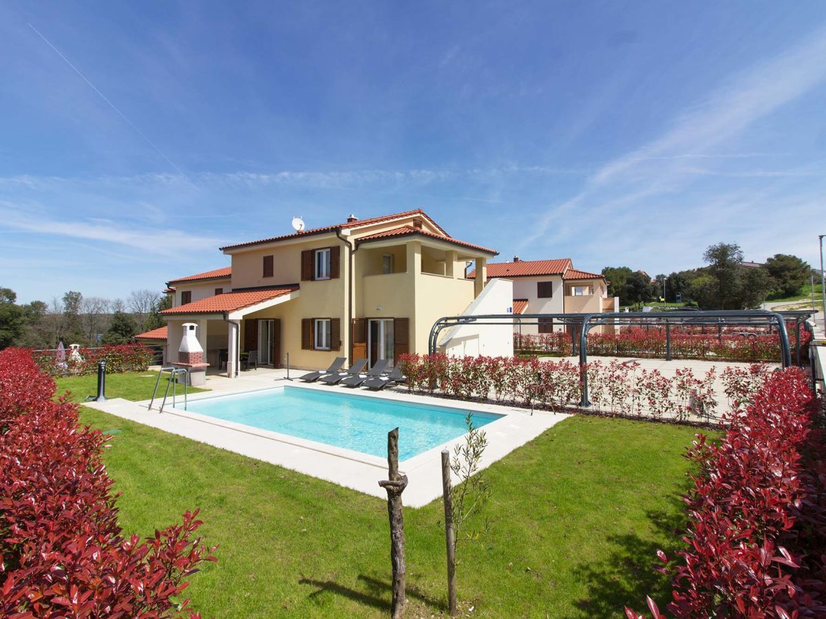 Villa Banjole-Mar mit Meerblick ,Strand 200m