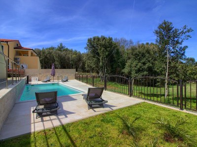 Villa Banjole-Mar mit Meerblick ,Strand 200m - Outdoor photo 5