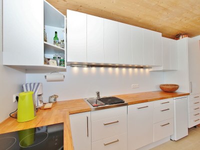 Apartment Chalet in St Johann by Ski Slope - Features photo 12