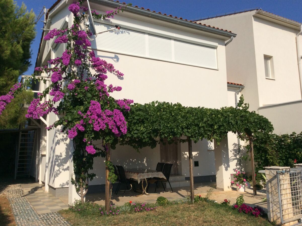 Holiday apartment Majda
