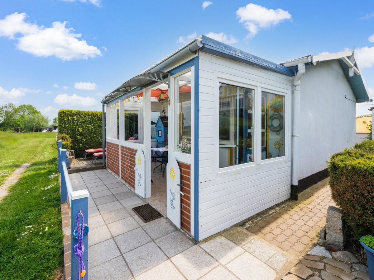 Bungalow Schöner Bungalow in Poel in Strandnähe - Outdoor photo 5