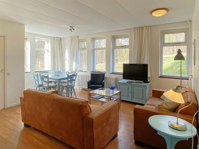 Holiday house Timeless Charm and Cozy stay - Features photo 26