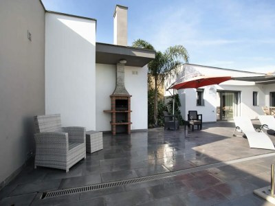 Villa Spacious Villa in Salir de Mato with Private Pool, Terrace - Outdoor photo 4