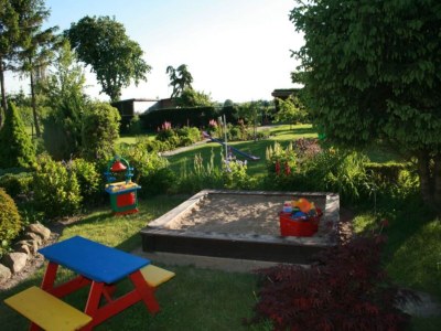 Apartment Schöne Ferienwohnung mit Garten in Robertsdorf - Outdoor photo 3