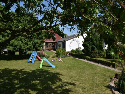 Apartment Schöne Ferienwohnung mit Garten in Robertsdorf - Outdoor photo 7