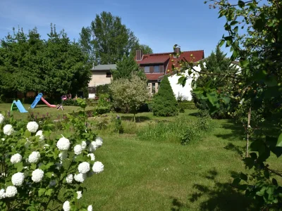 Apartment Gemütliche Ferienwohnung mit Garten in Robertsdorf - Outdoor photo 6