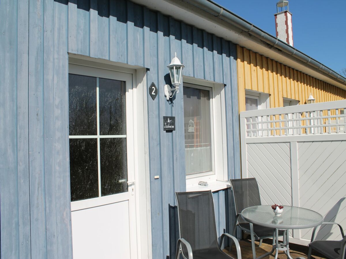Apartment Charmante Ferienwohnung mit Garten in Wiek