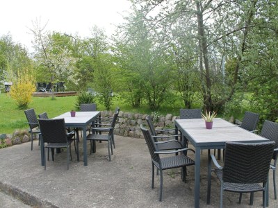 Apartment Charmante Ferienwohnung mit Garten in Wiek - Outdoor photo 6